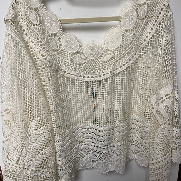 FARM RIO XL TOP New w/tags - Picture 3 of 8